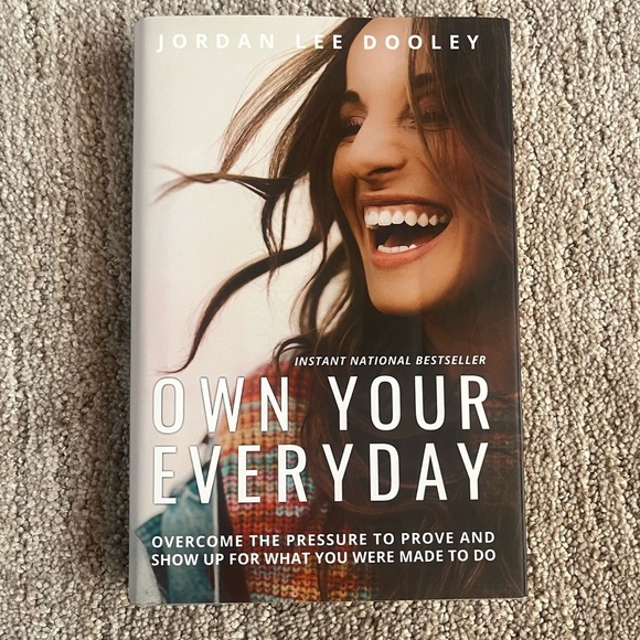 Own Your Everyday by Jordan Lee Dooley - Hardcover Book - Picture 1 of 5
